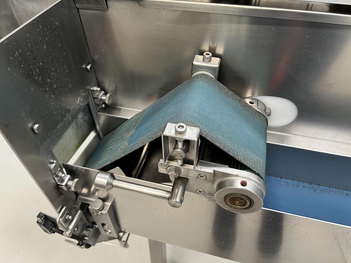 Used EMURA DC 203 3 dimensional cutter