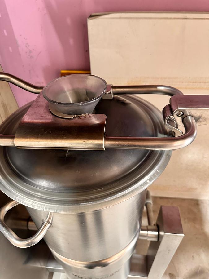 Used ROBOT COUPE R23