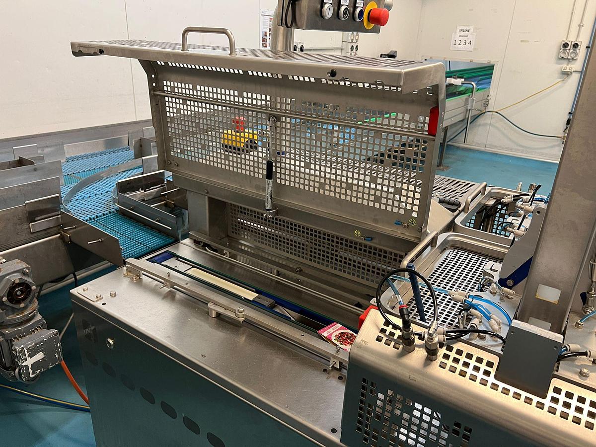 Used JASA PGS-2000 Dual Lane Tray sleever