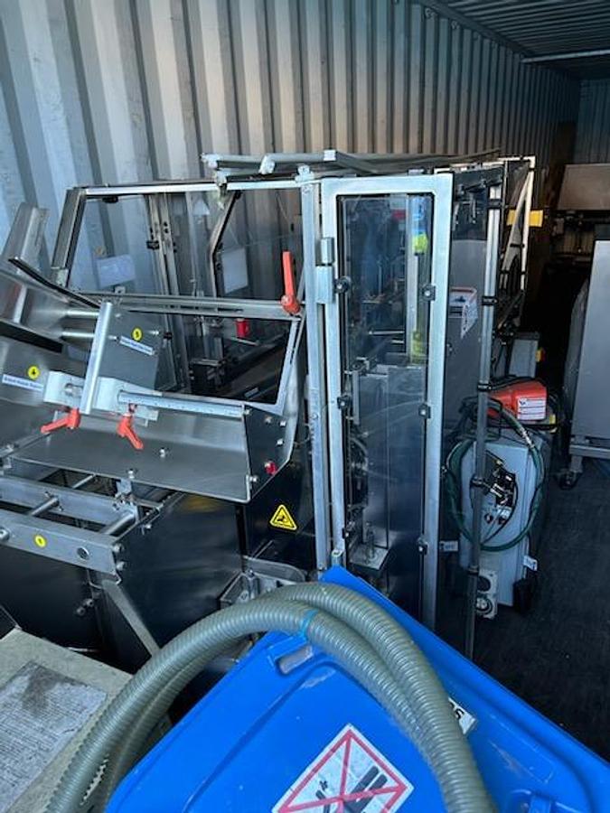 Used ADCO 15DZ60 END LOAD CARTONER