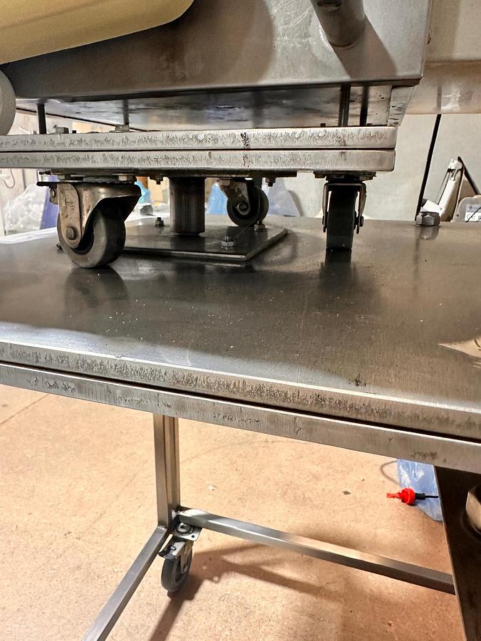 Used DEIGHTON  FORMATIC PATTY FORMER