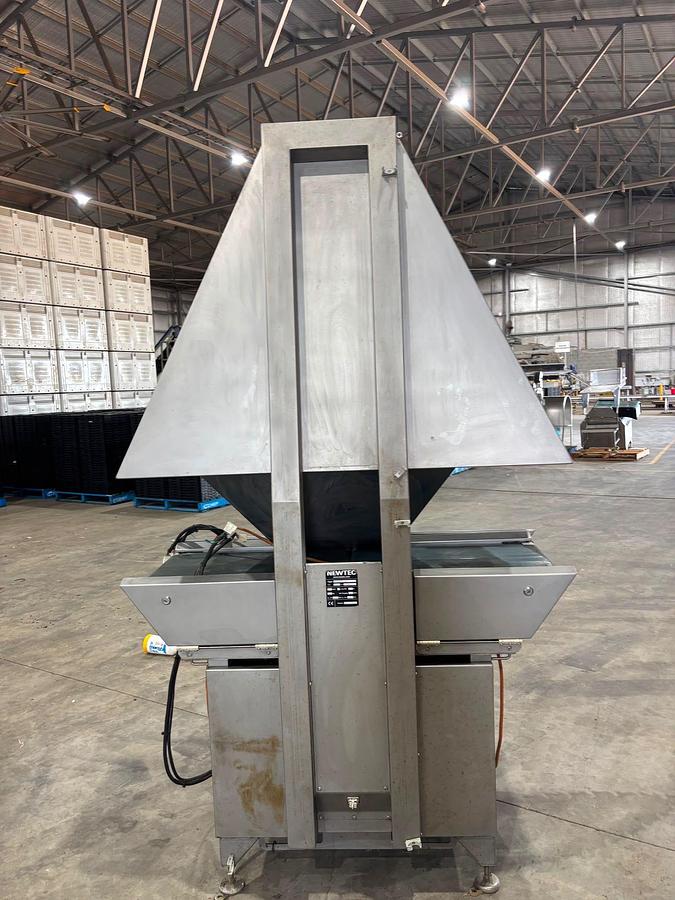 Used NEWTEC NCW QC90SV Check Weigher with Reject