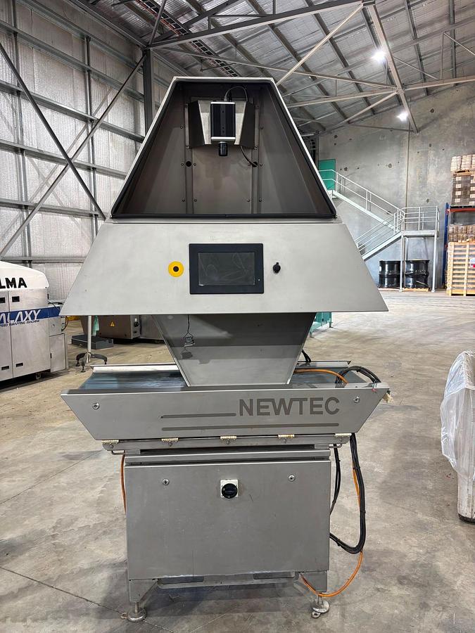 Used NEWTEC NCW QC90SV Check Weigher with Reject