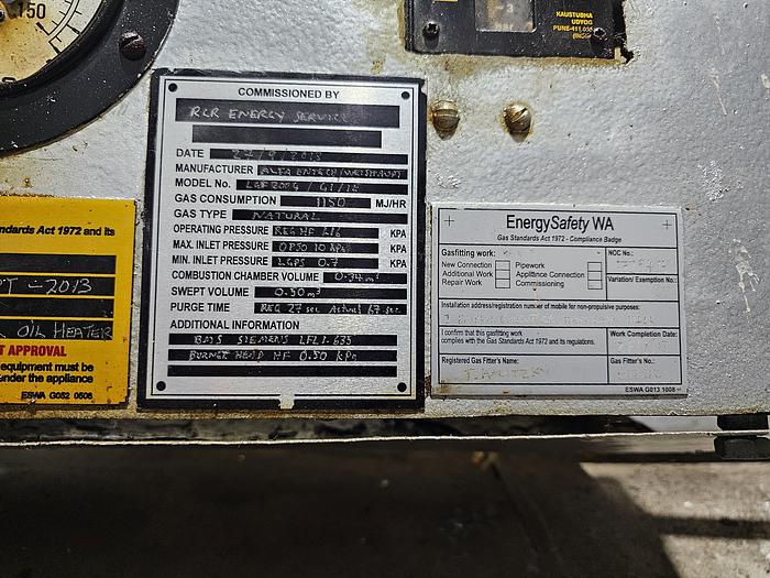 Used 2008 THERMAL OIL BOILER Make ALFA ENTECH with WEISHAUPT BURNER LGF 200 G BURNER G1/1E