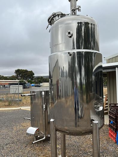 Zhenjiang Jianggong Bio Engineering & Equipment Ltd SFY-1500-5000LX1 Bio-reactor system