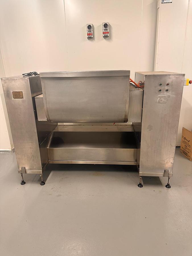 Used DEZHANG 400 LITRE TWIN PADDLE MIXER