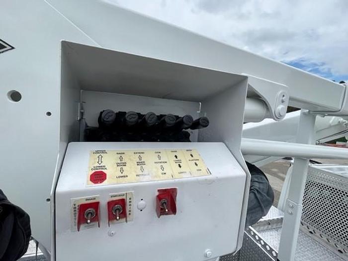 Used 2015 International Terra Starr 4x4 Reg Cab Utility