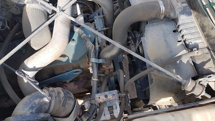 Used 2000 INTERNATIONAL-IHC 4900 Series Tandem Axle Deck Truck