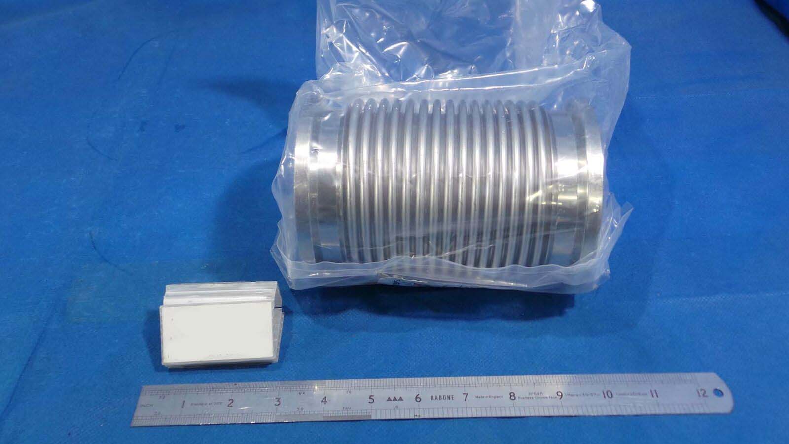 Used 29268-XX VDF HTO Metal / PIPE / Semiconductor Part ( Part was Cleaned,to be Open Only in Clean Room )