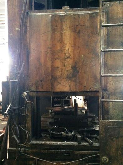 Used Press Trimming K2538