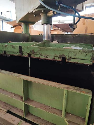 Usato Pressa imballaggio Gualchierani