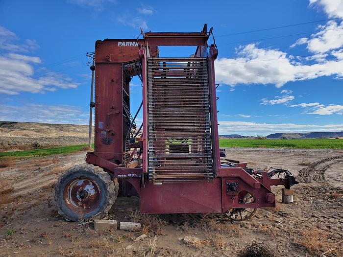 Used 1995 Parma M910 Beet Digger