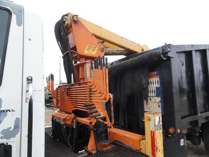 Used 2004 International / Peterson  4300 / TL