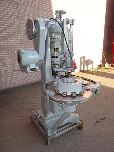 Used Karges&Hammer