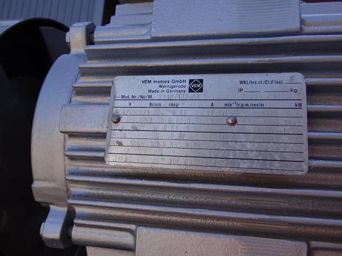 Used HCM 550 can seamer