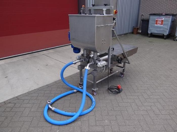 Used 2004 EFM doseer VD-1000-2 vulstation TR3