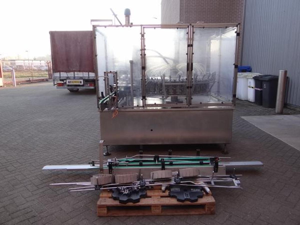 Gebruikt Empty bottle cleaner PET 0,3/0,5ltr