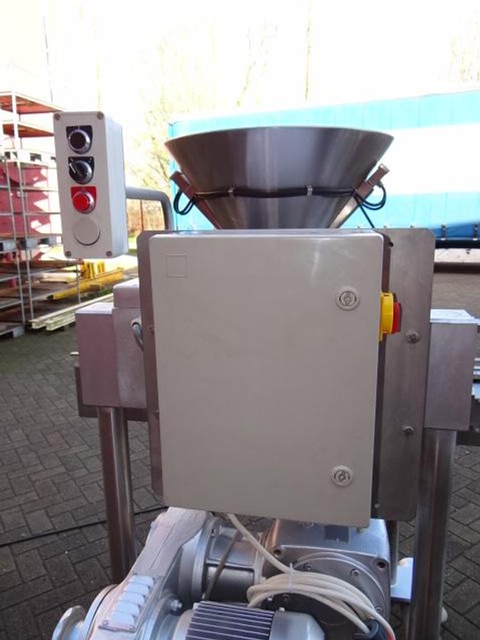 Gebruikt Hema Pistonfiller DM60R3