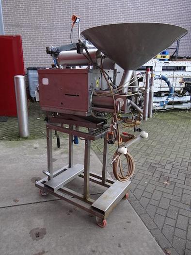 Gebruikt 2 station piston filler