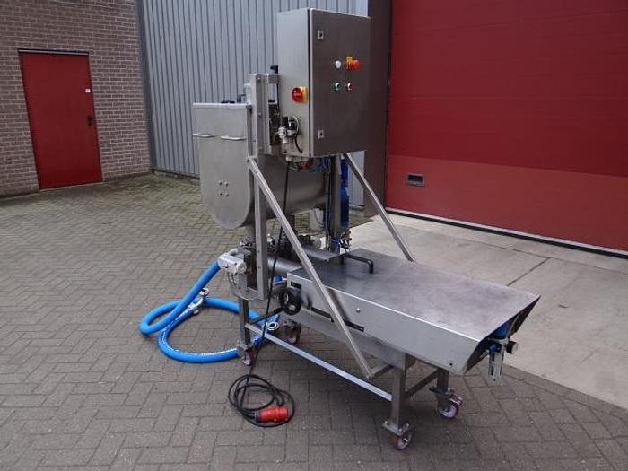 Used 2004 EFM doseer VD-1000-2 vulstation TR3