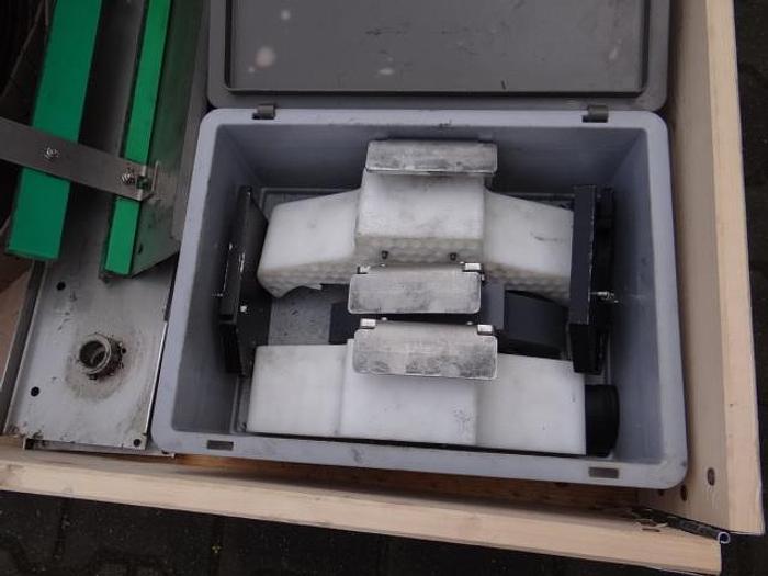 Used automatic Capper used for jerrycans