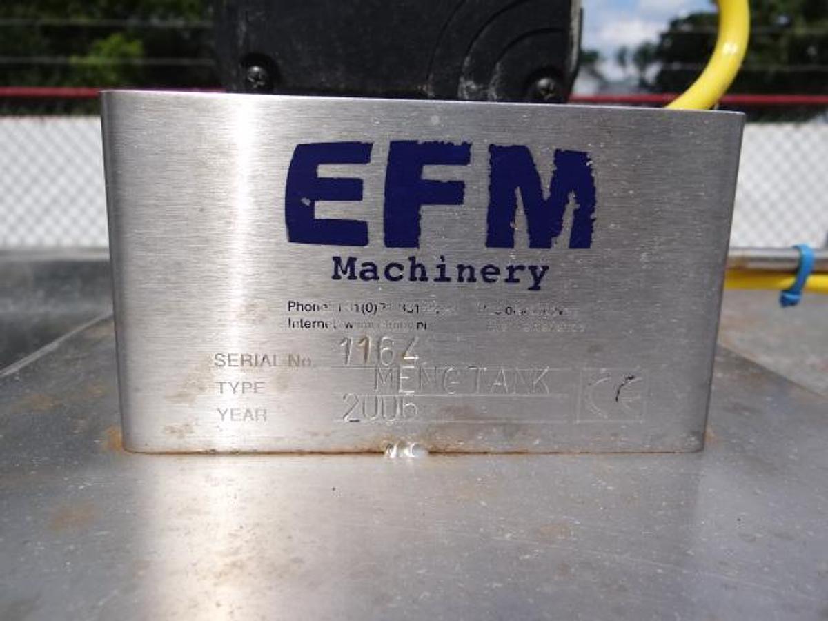 Gebruikt Brine mixing tank with double agitator