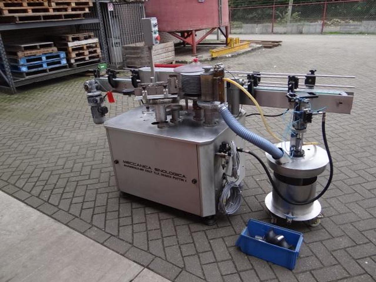 Gebruikt Automatic wetglue labeler