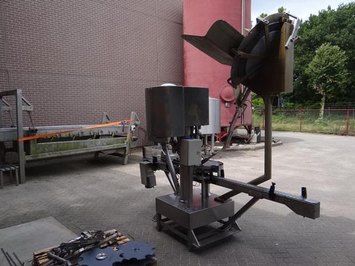 Used 1987 Calumatic STP-1 press cap