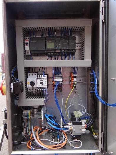 Used 2004 EFM doseer VD-1000-2 vulstation TR3