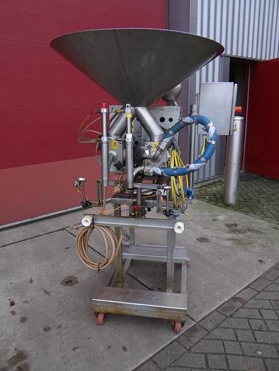 Gebruikt 2 station piston filler