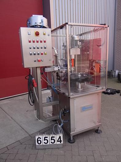 Used 1998 Pencon B.V DAV-1 pick and place capper