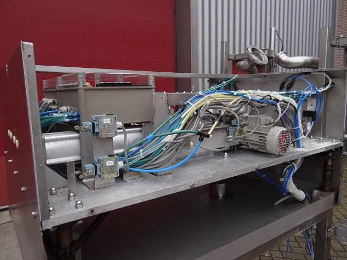 Used 2 station piston filler 5ltr