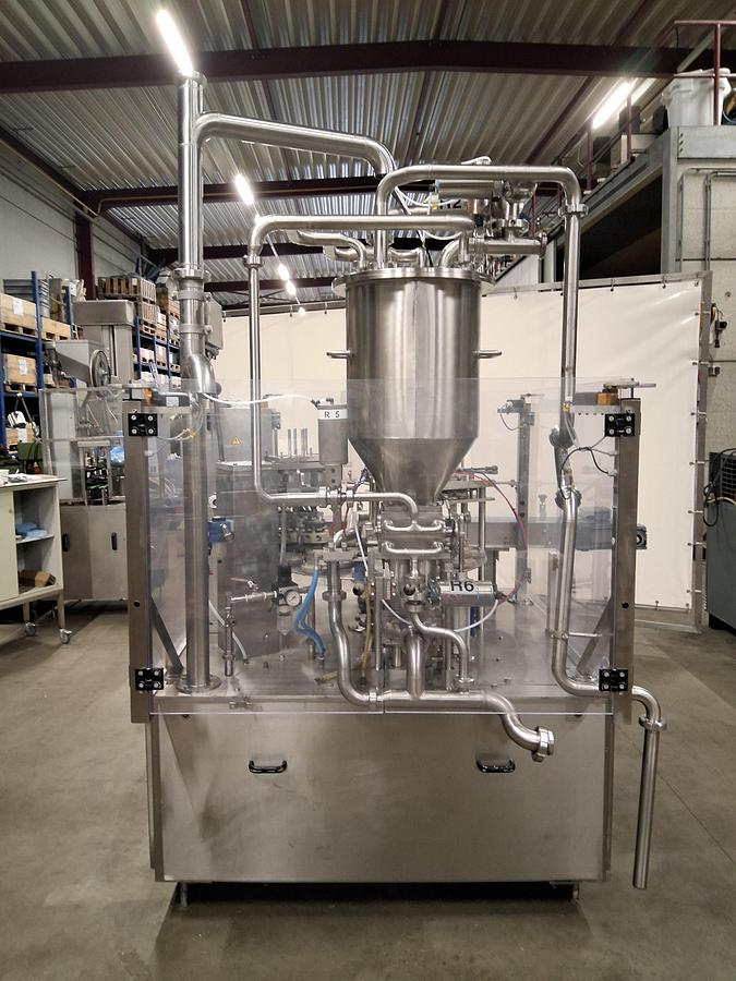 Gebruikt Waldner dosomat 2/2 cup filler/sealer