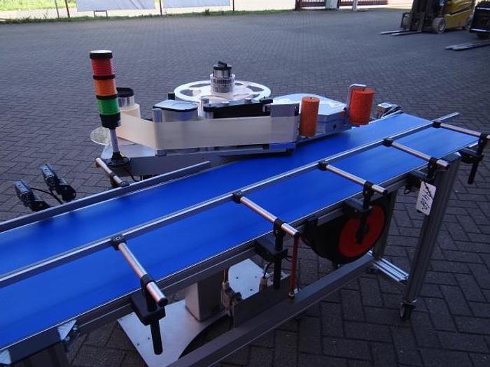 Used Videojet carton labeler with coder