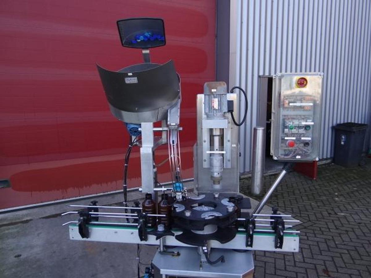Gebruikt Automatic 1 station capper