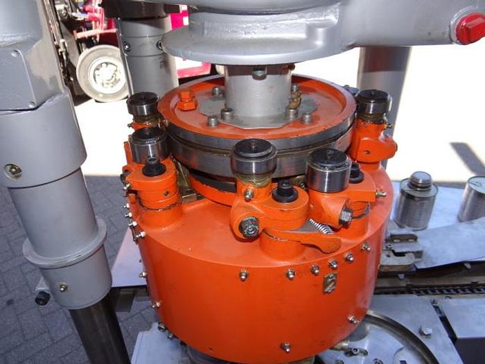 Used HCM 550 can seamer