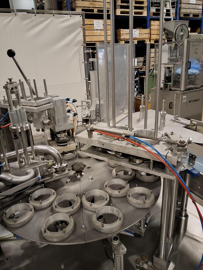 Gebruikt Waldner dosomat 2/2 cup filler/sealer