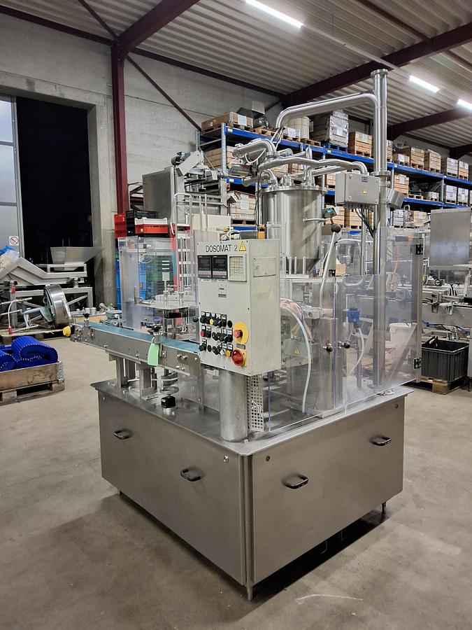 Gebruikt Waldner dosomat 2/2 cup filler/sealer