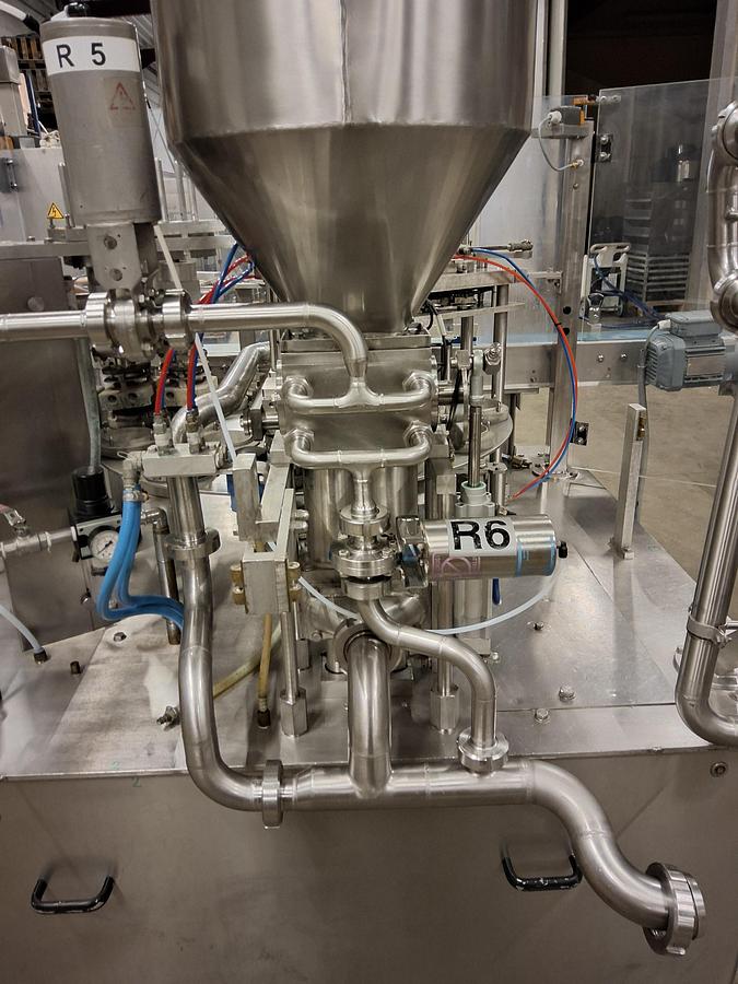 Gebruikt Waldner dosomat 2/2 cup filler/sealer