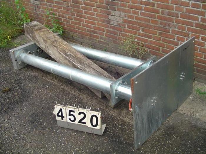 Used Semi automatische palletiser in delen