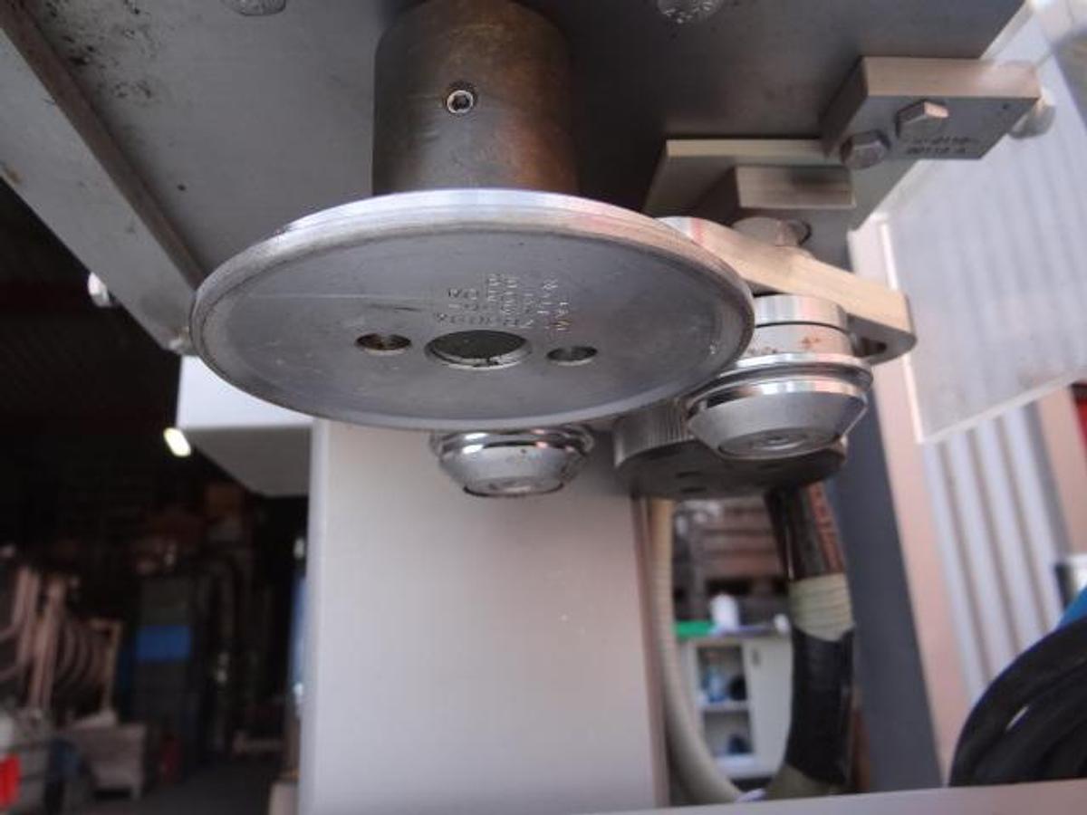 Gebruikt Lanico V110P H semi automatic Can seamer