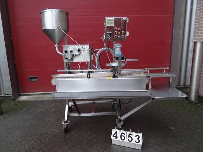 Used RVS afvulmachine met aandrukker