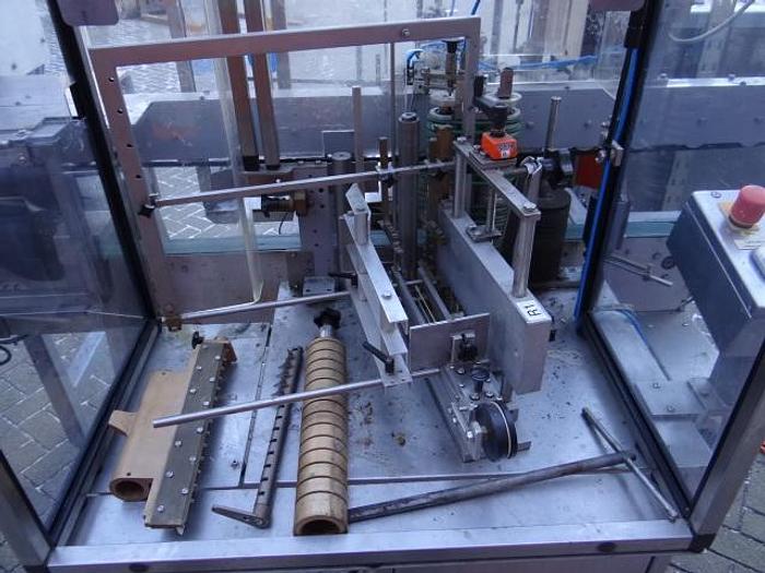 Used 2 side wetglue labeler for oval glass jars Langguth