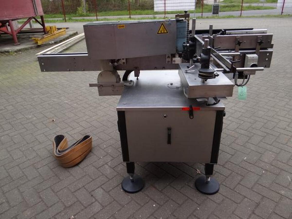 Gebruikt Krones rotina wetglue labeler