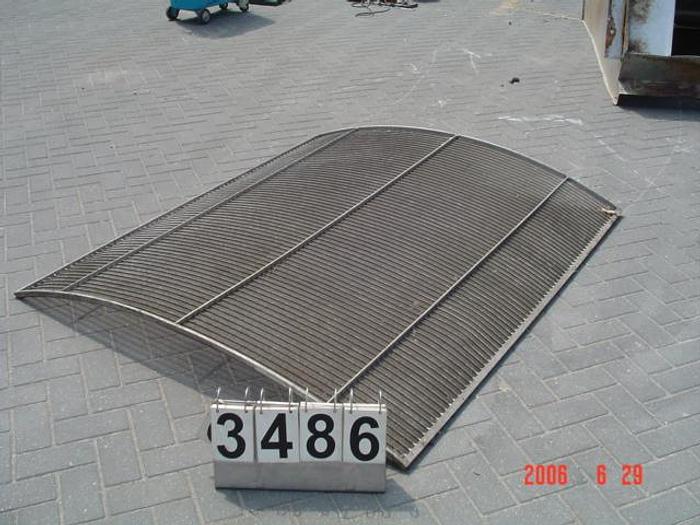 Used 2.100 x 1.800 mm