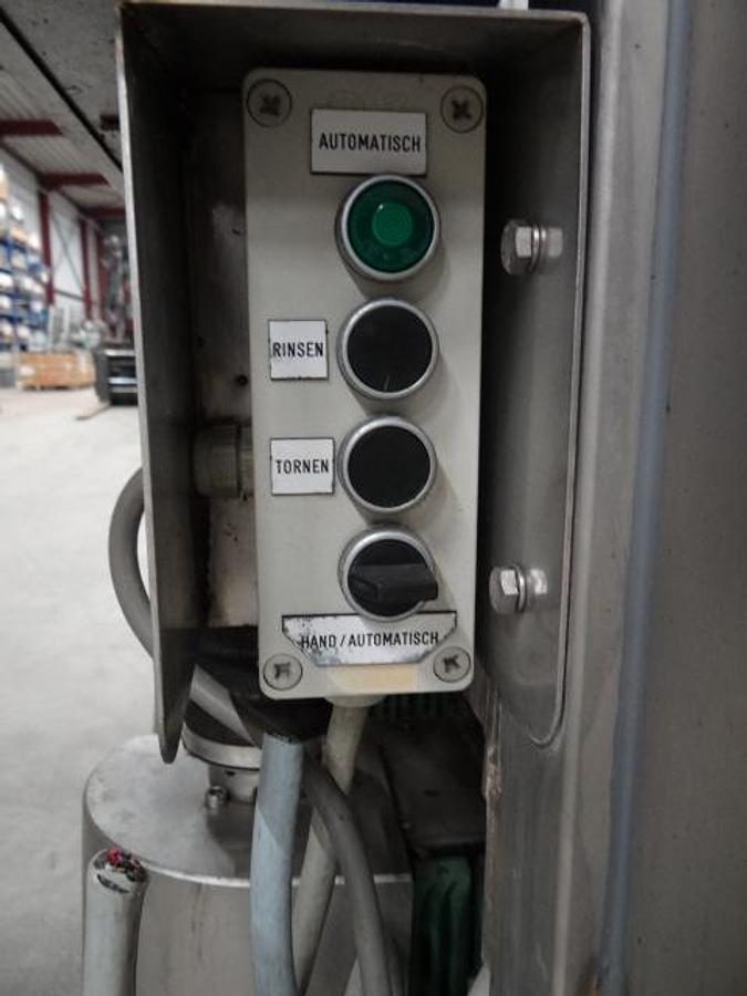 Gebruikt Empty bottle cleaner PET 0,5ltr