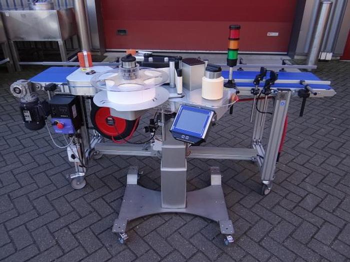 Used Videojet carton labeler with coder