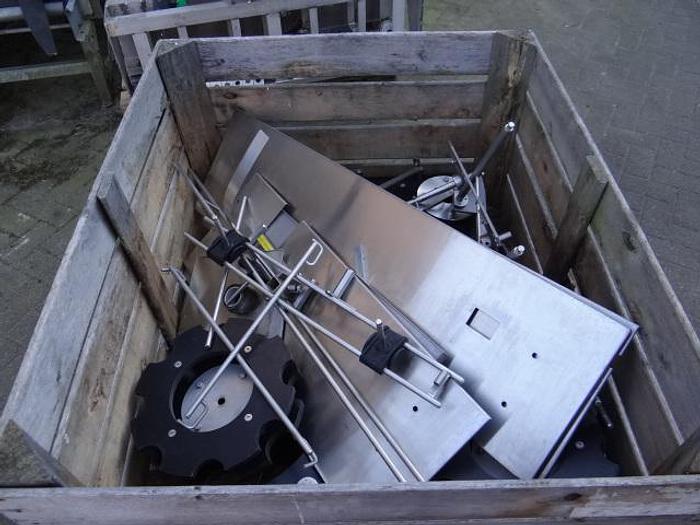 Used Bertaud 12 station pis
