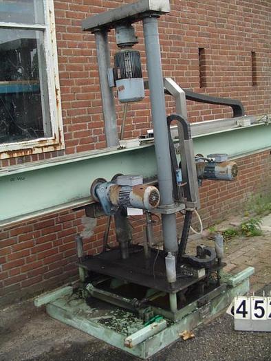 Used Semi automatische palletiser in delen