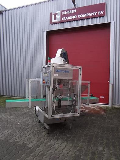 Used automatic Capper used for jerrycans